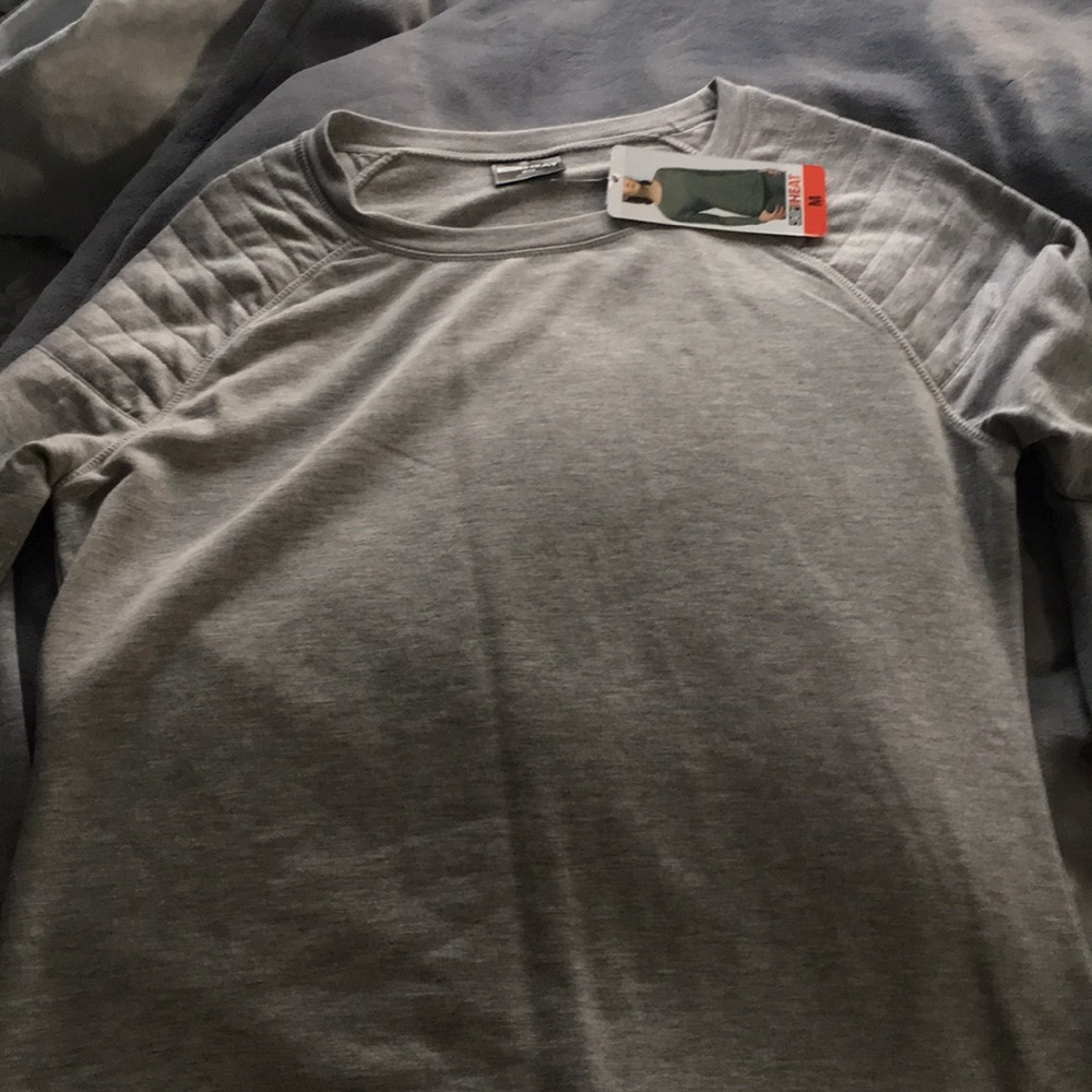 32° heat heather gray crew neck new with tags